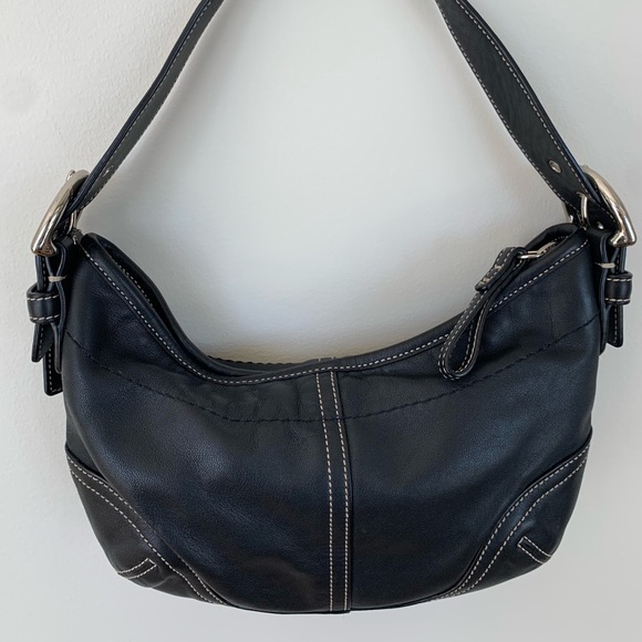 Coach shoulder bag - Picture 1 of 9